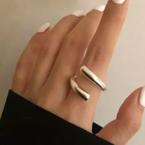 Beautiful Sterling Silver Handcrafted Rings Adjustable Size 7-8 - Picture 3 of 4